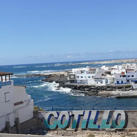 Oliastur - El Cotillo 公寓